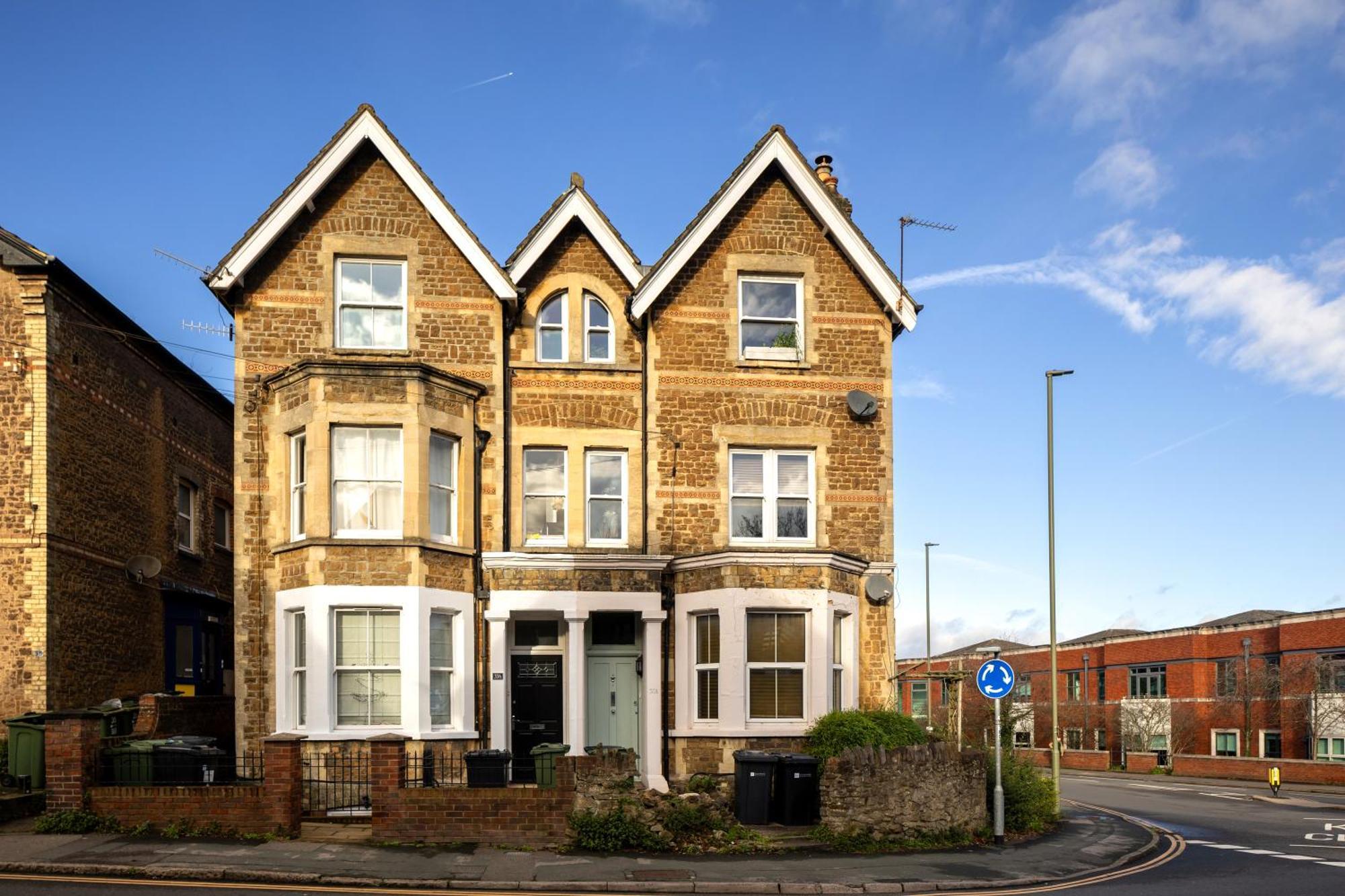 Ferienwohnung Guildford Station With Parking Exterior foto